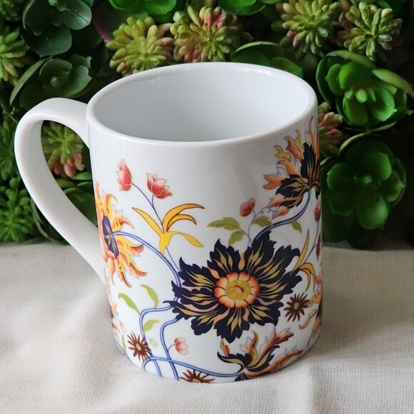 New Pair Williams Sonoma California Porcelain floral Tea Cup / Coffee Mug - Picture 3 of 4